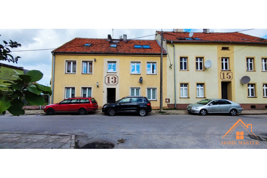 braniewski, Frombork, Adama Mickiewicza, dwa mieszkania z garażami