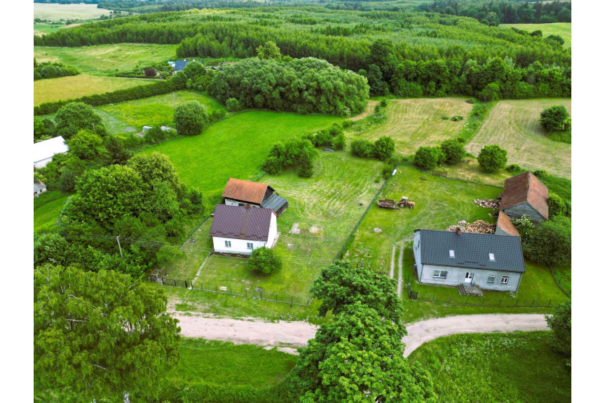 ostródzki, Dąbrówno, Ostrowite, dom z dużą działką w pobliżu jeziora