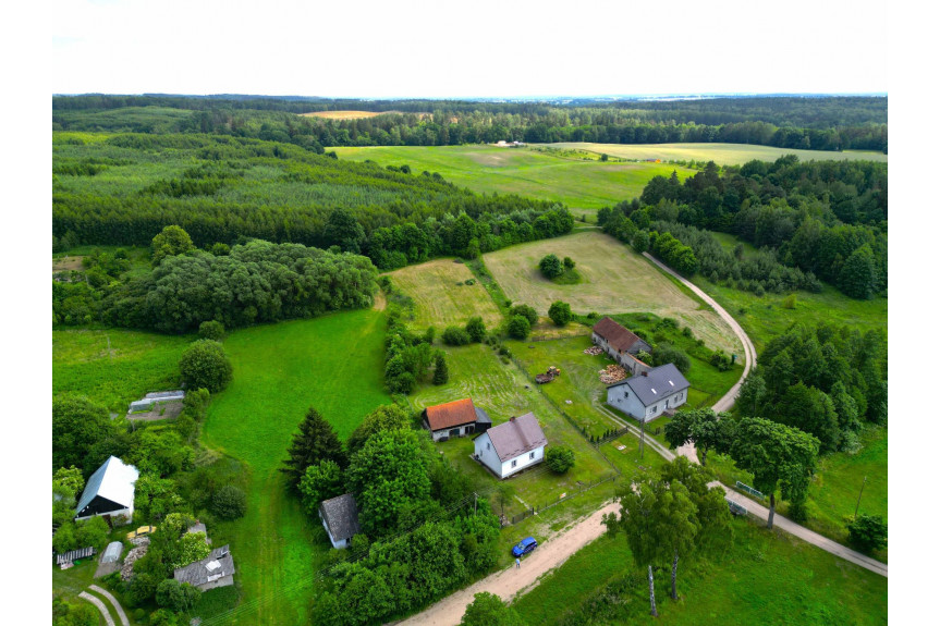 ostródzki, Dąbrówno, Ostrowite, dom z dużą działką w pobliżu jeziora